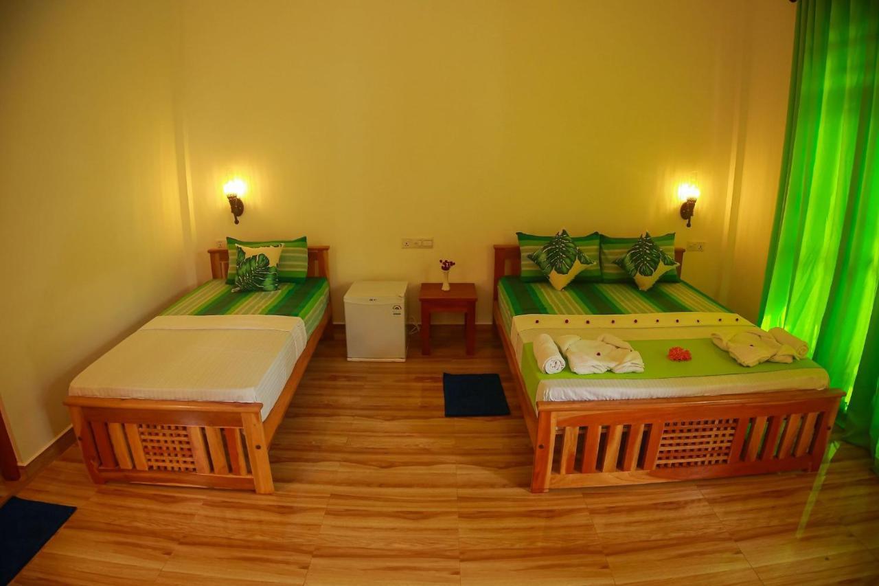 Yala Safari River View Hotel Tissamaharama Dış mekan fotoğraf