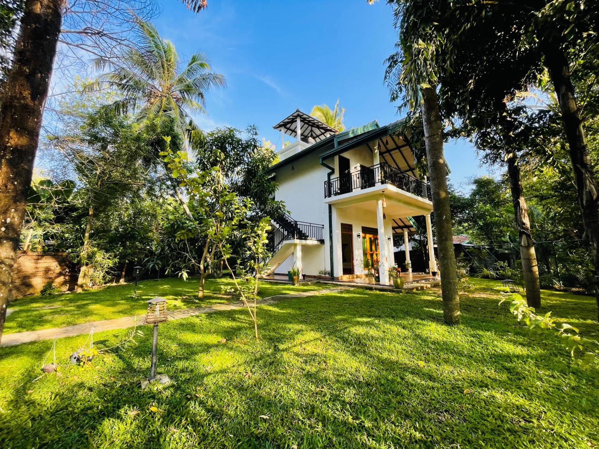 Yala Safari River View Hotel Tissamaharama Dış mekan fotoğraf