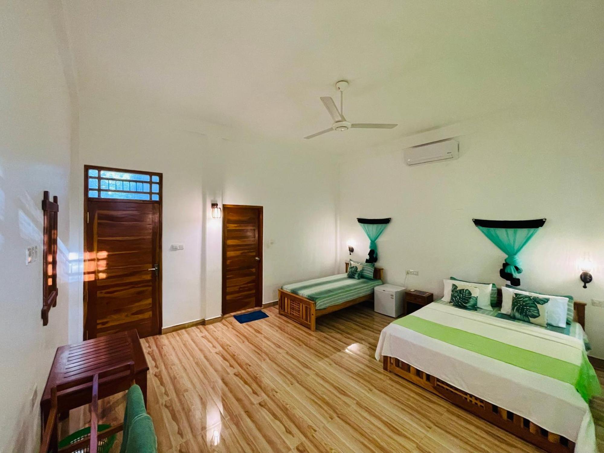 Yala Safari River View Hotel Tissamaharama Dış mekan fotoğraf