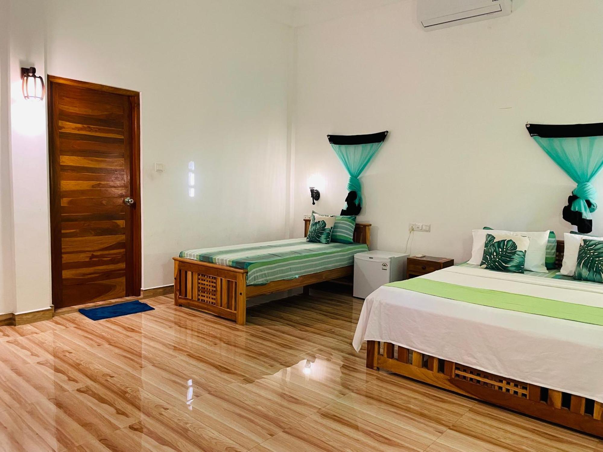Yala Safari River View Hotel Tissamaharama Dış mekan fotoğraf